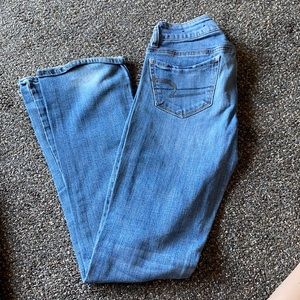 American Eagle Jeans stretch kick boot size 2